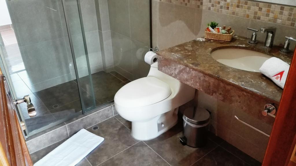 La Aurora Hotell Huaraz  Rum bild